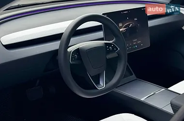 Tesla Model 3 2025