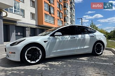 Седан Tesla Model 3 2021 в Вінниці фото 2 Седан Tesla Model 3 2021 в Вінниці