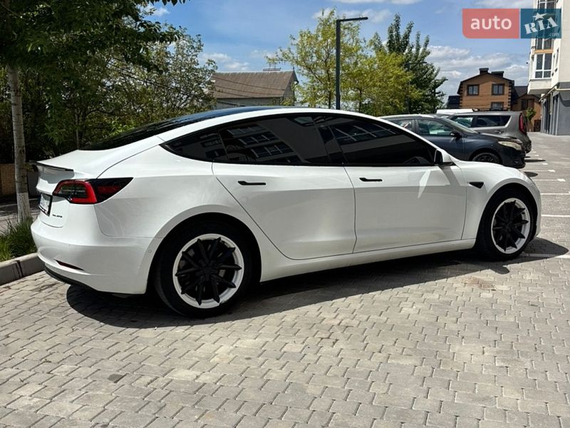 Седан Tesla Model 3 2021 в Вінниці фото 5 Седан Tesla Model 3 2021 в Вінниці