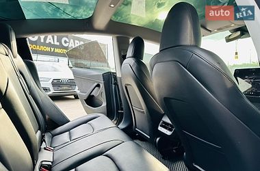 Седан Tesla Model 3 2022 в Харкові