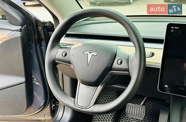 Седан Tesla Model 3 2022 в Харкові
