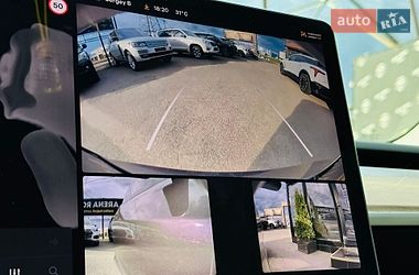 Седан Tesla Model 3 2022 в Харкові