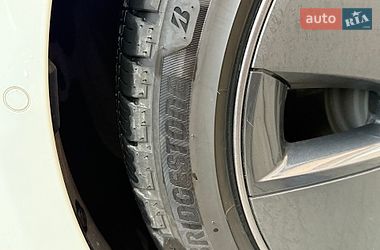 Седан Tesla Model 3 2022 в Луцке