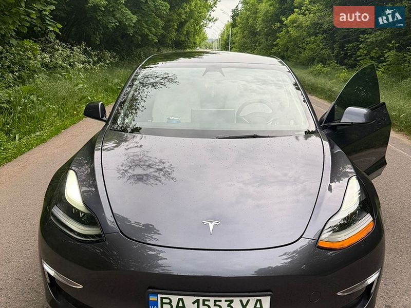 Tesla Model 3 2022 Tesla Model 3 2022
