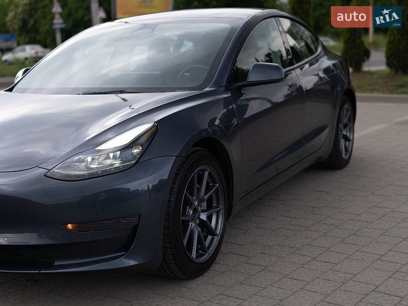 Седан Tesla Model 3 2022 в Дрогобичі фото 4 Седан Tesla Model 3 2022 в Дрогобичі