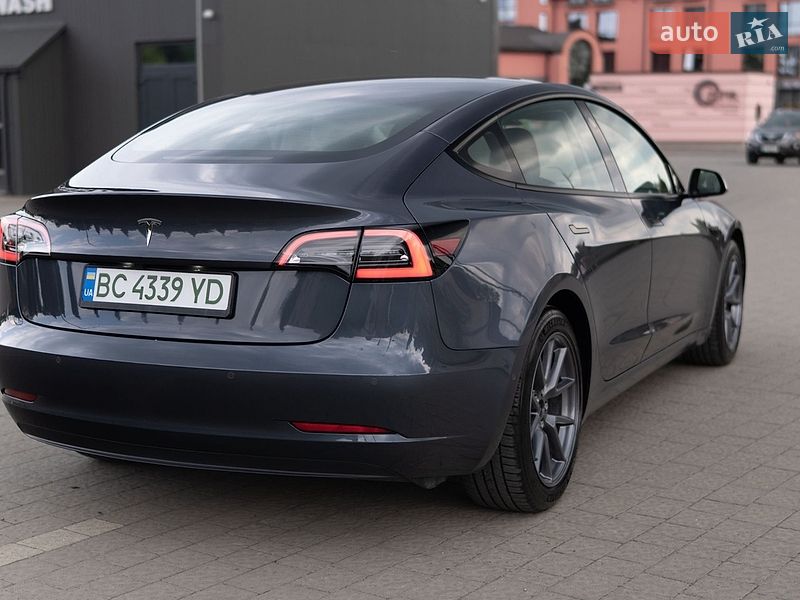 Седан Tesla Model 3 2022 в Дрогобичі фото 9 Седан Tesla Model 3 2022 в Дрогобичі