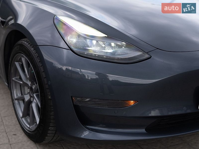 Седан Tesla Model 3 2022 в Дрогобичі фото 13 Седан Tesla Model 3 2022 в Дрогобичі