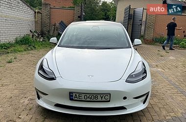 Седан Tesla Model 3 2022 в Дніпрі