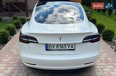 Седан Tesla Model 3 2021 в Хмельницькому