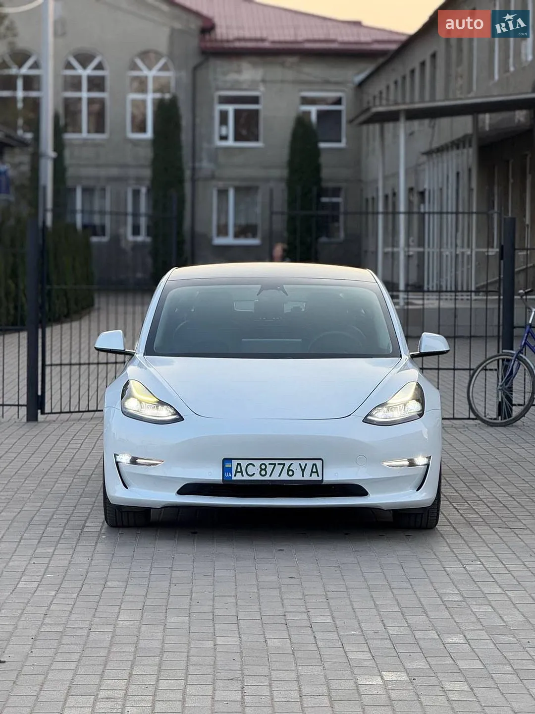 2021 Tesla Model 3 - мініатюра 9