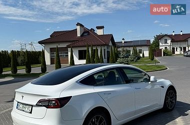 Седан Tesla Model 3 2018 в Львове фото 6 Седан Tesla Model 3 2018 в Львове
