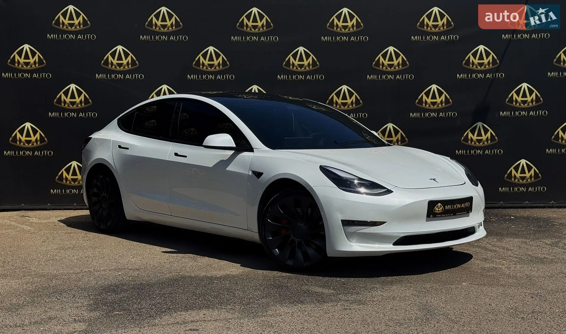 2021 Tesla Model 3 - фото 1