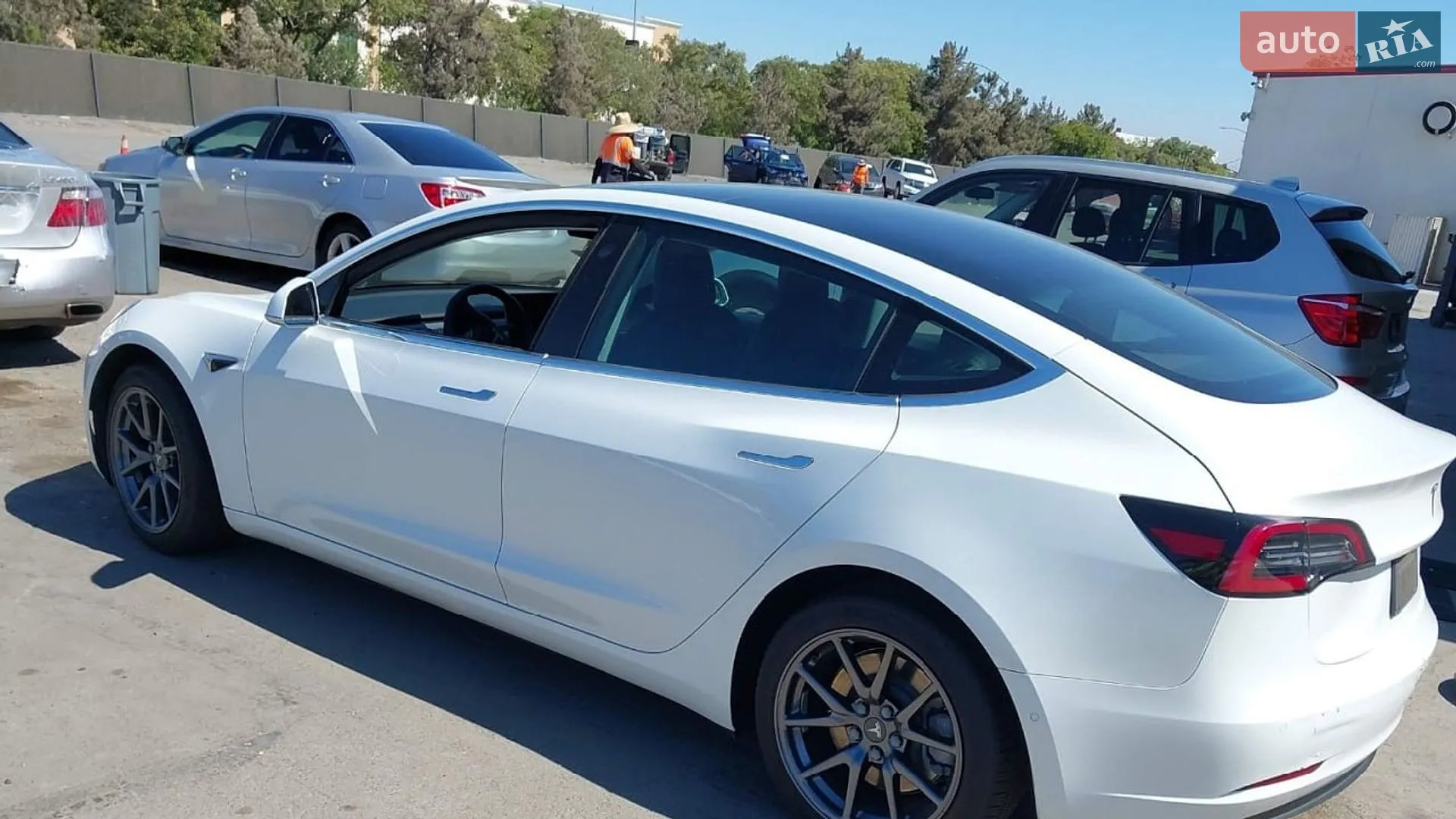 2019 Tesla Model 3 - мініатюра 9
