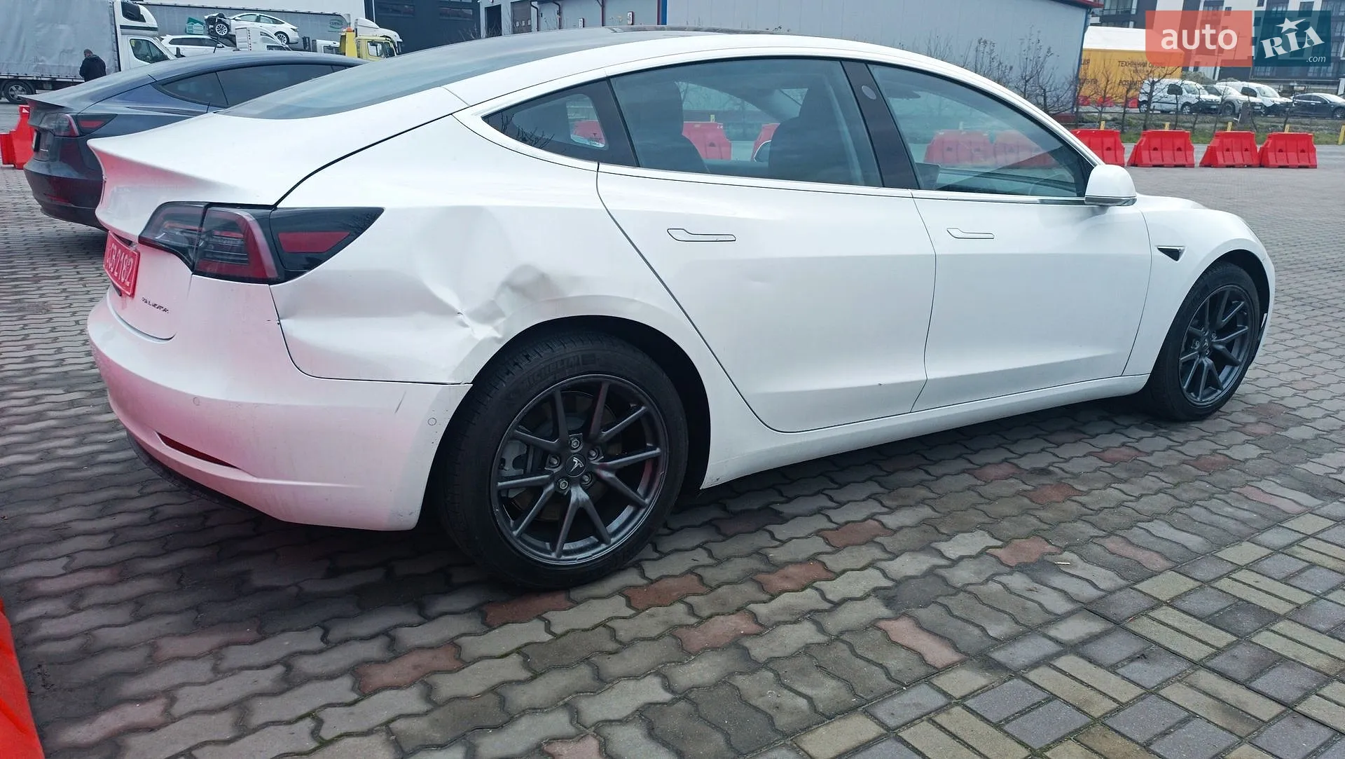 2019 Tesla Model 3 - мініатюра 15