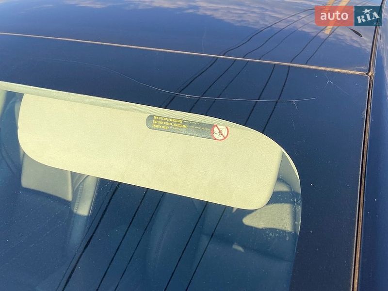 Седан Tesla Model 3 2022 в Рівному
