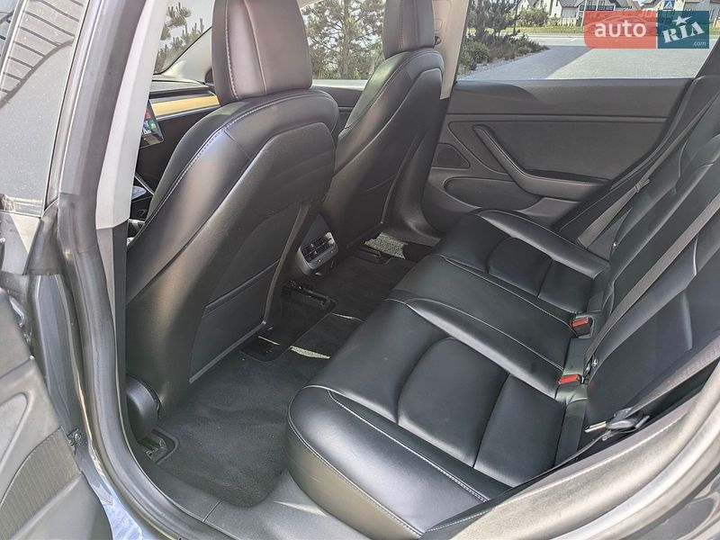Седан Tesla Model 3 2018 в Луцке фото 18 Седан Tesla Model 3 2018 в Луцке