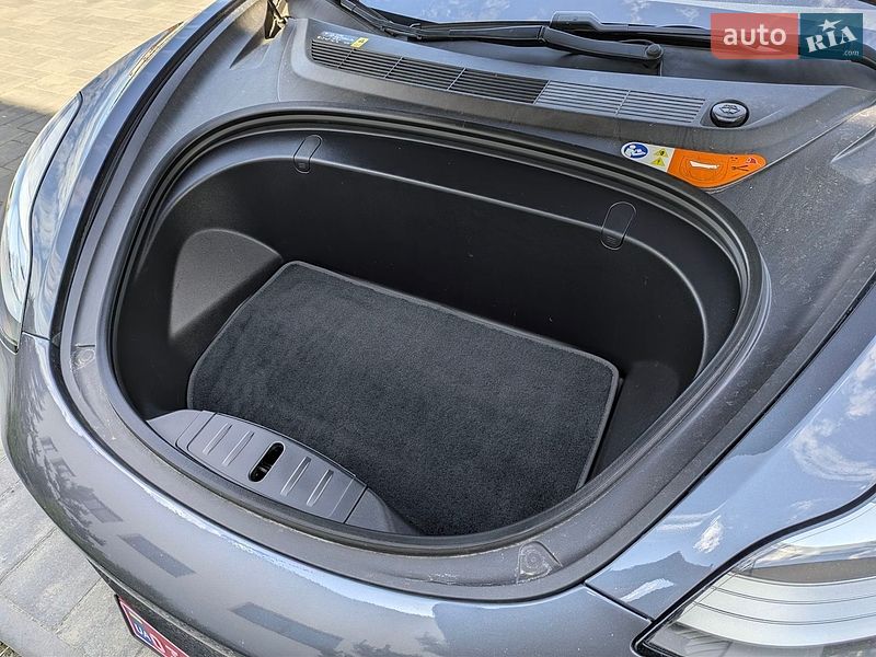 Седан Tesla Model 3 2018 в Луцке фото 29 Седан Tesla Model 3 2018 в Луцке