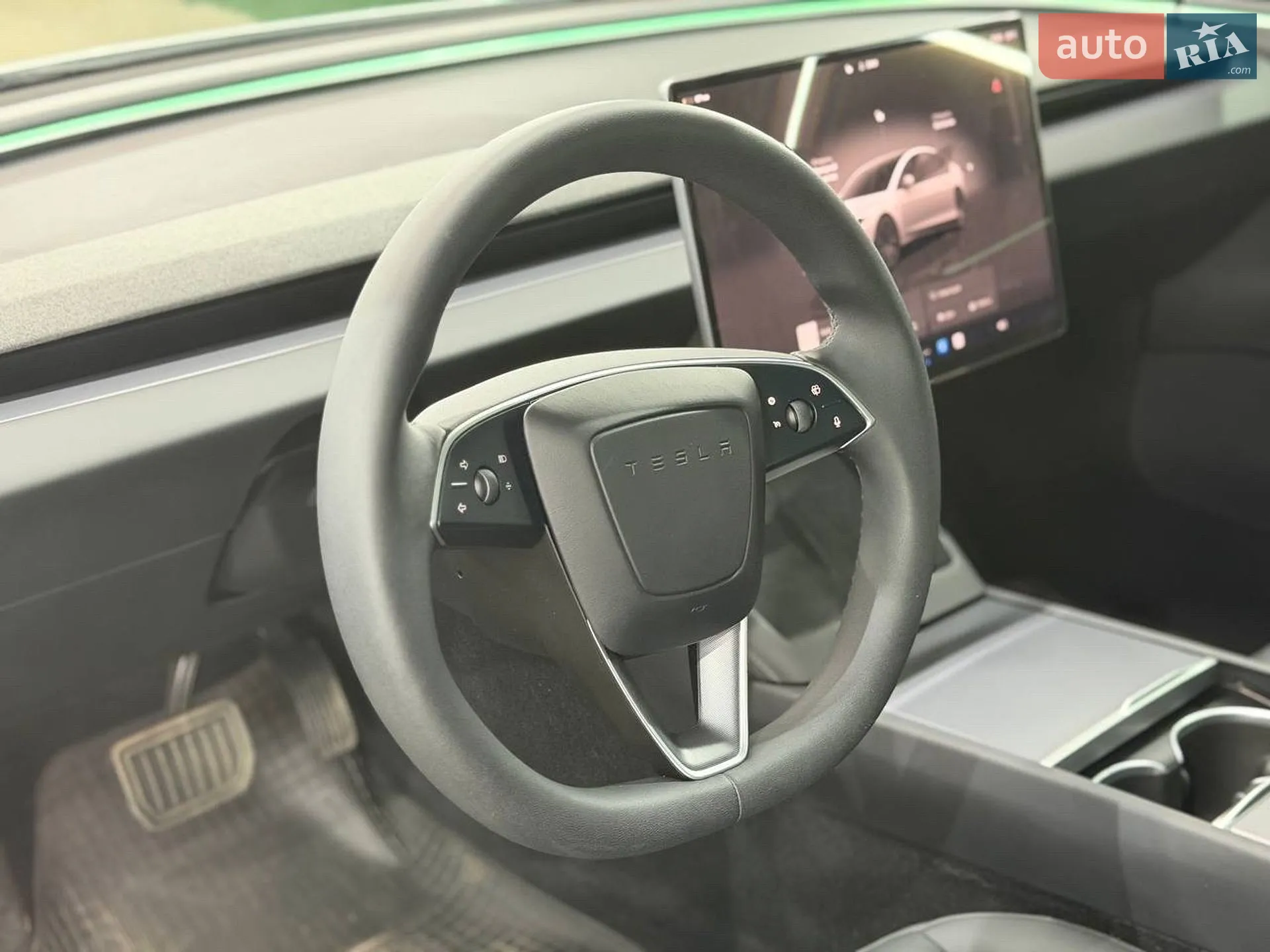 2025 Tesla Model 3 - мініатюра 38