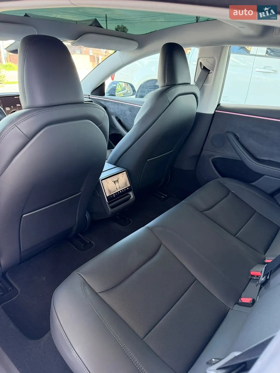 2024 Tesla Model 3 - мініатюра 17