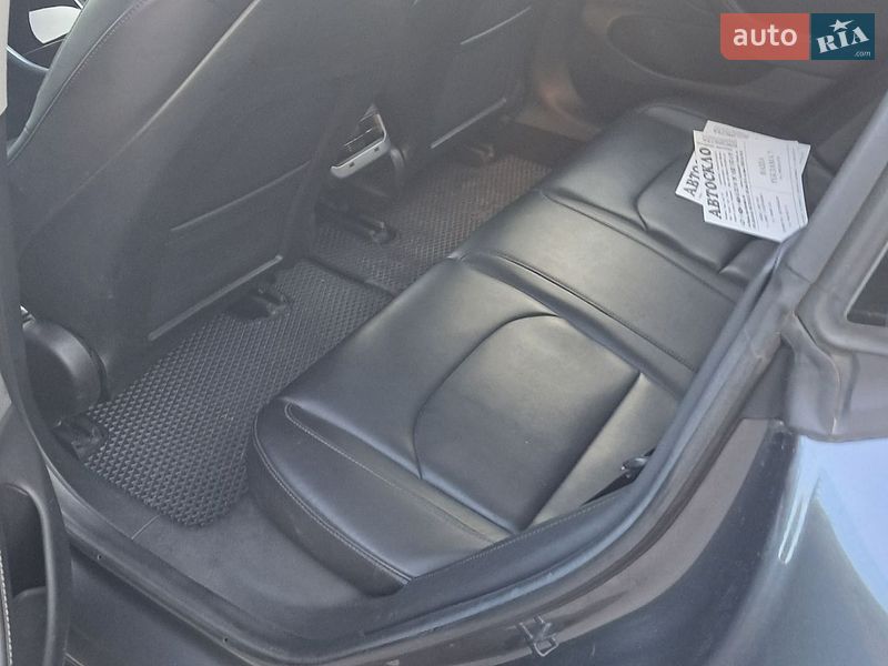 Седан Tesla Model 3 2018 в Луцке