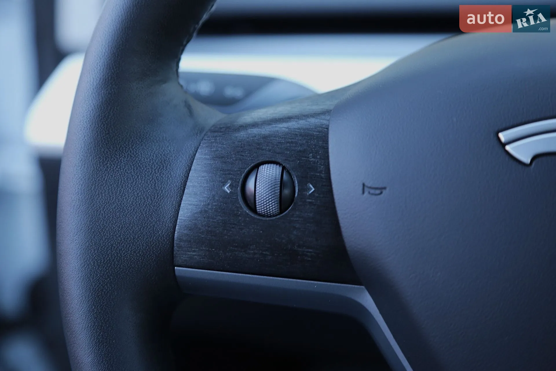 2022 Tesla Model 3 - мініатюра 13