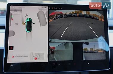 Седан Tesla Model 3 2022 в Києві
