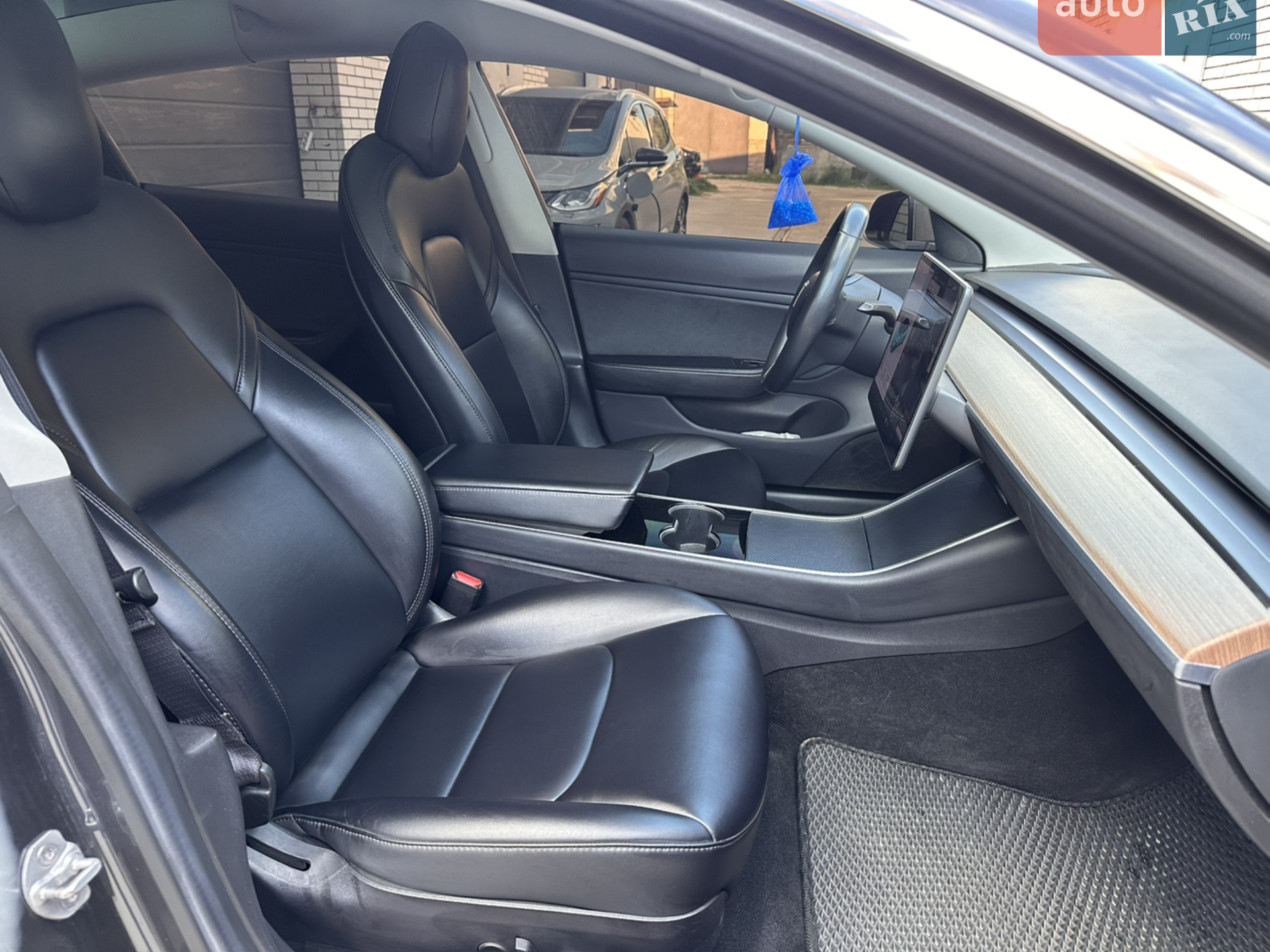2018 Tesla Model 3 - мініатюра 6