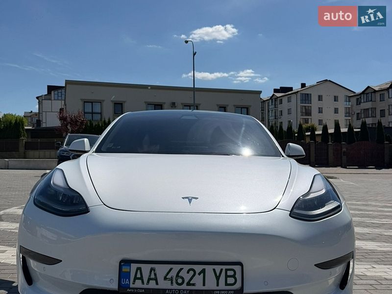 Седан Tesla Model 3 2021 в Рівному фото 10 Седан Tesla Model 3 2021 в Рівному