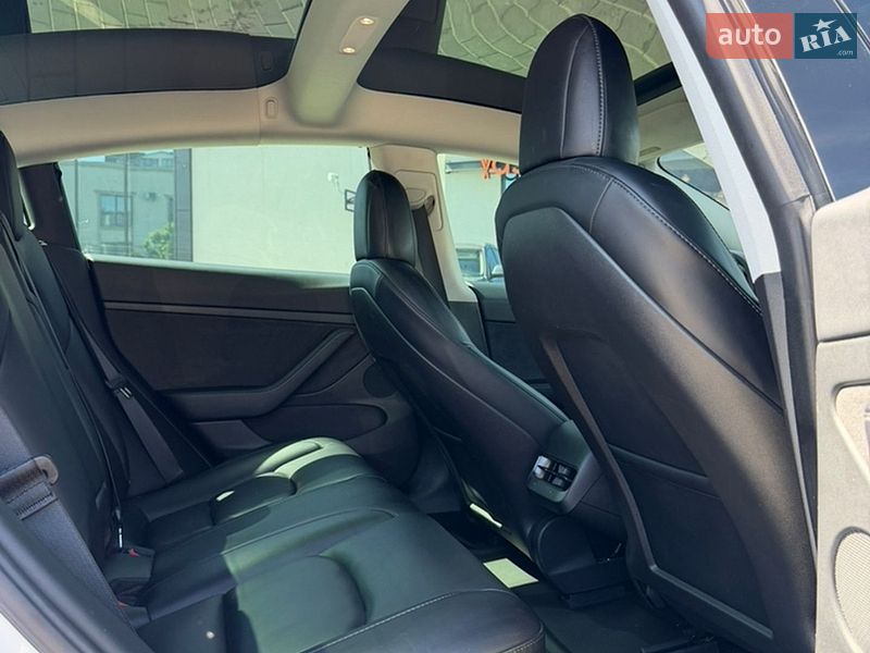 Седан Tesla Model 3 2021 в Рівному фото 14 Седан Tesla Model 3 2021 в Рівному
