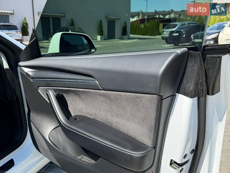 Седан Tesla Model 3 2021 в Рівному фото 17 Седан Tesla Model 3 2021 в Рівному