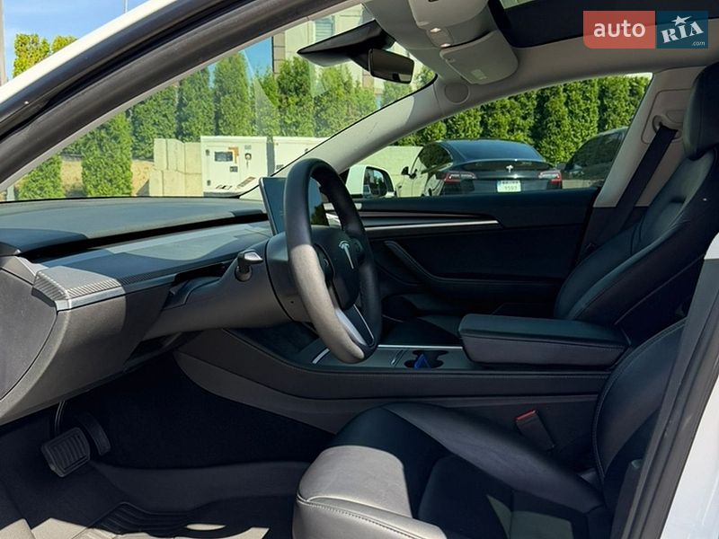 Седан Tesla Model 3 2021 в Рівному фото 23 Седан Tesla Model 3 2021 в Рівному