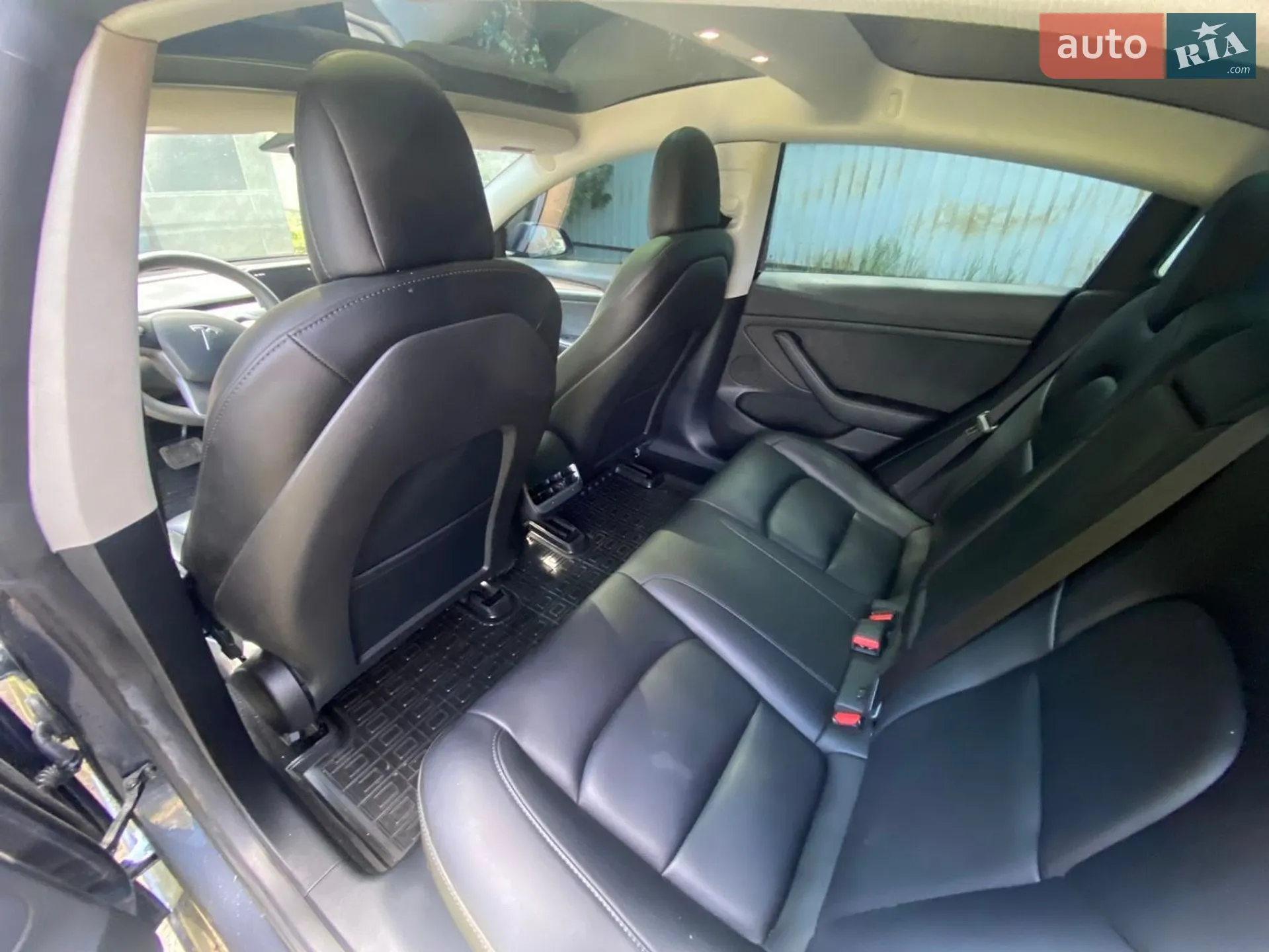 2022 Tesla Model 3 - мініатюра 13