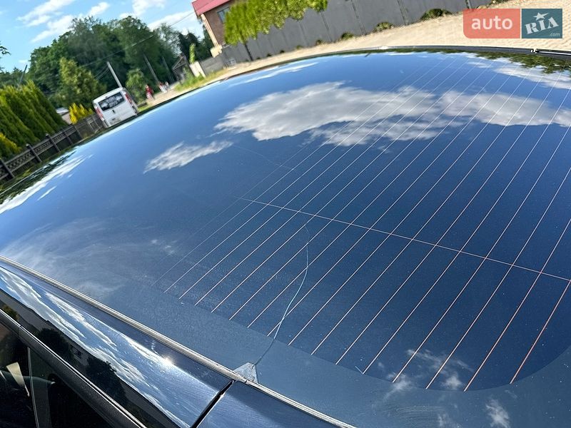 Седан Tesla Model 3 2022 в Стрые