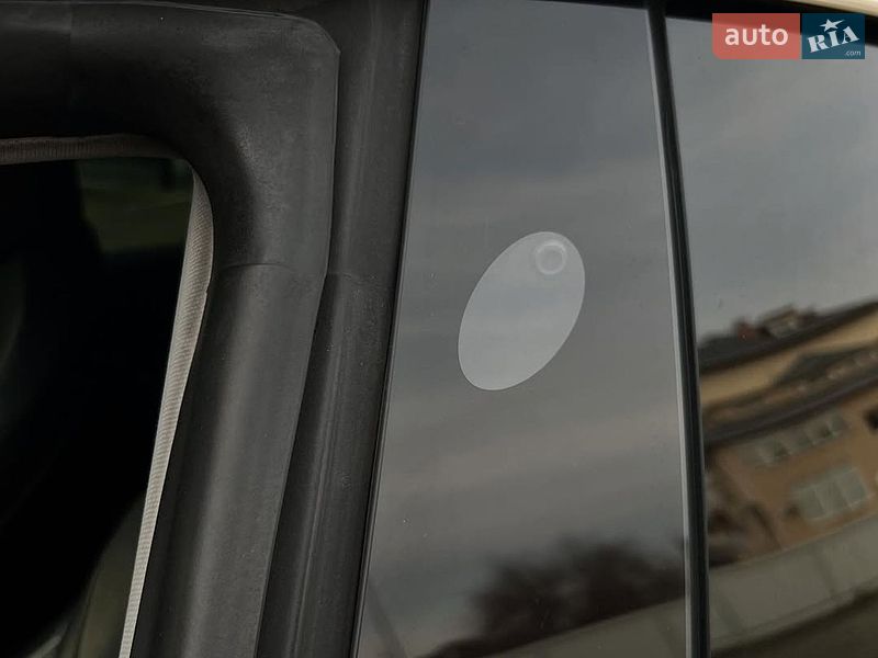Седан Tesla Model 3 2020 в Львове