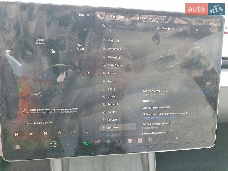 Седан Tesla Model 3 2024 в Львові