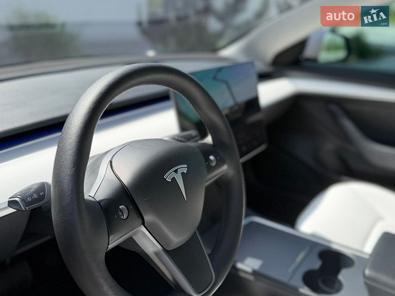 Седан Tesla Model 3 2022 в Луцьку фото 8 Седан Tesla Model 3 2022 в Луцьку