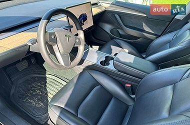 Седан Tesla Model 3 2022 в Киеве