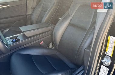 Седан Tesla Model 3 2022 в Дніпрі