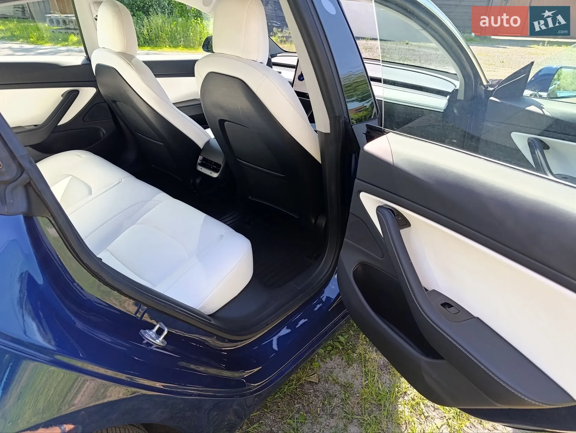 2020 Tesla Model 3 - мініатюра 28