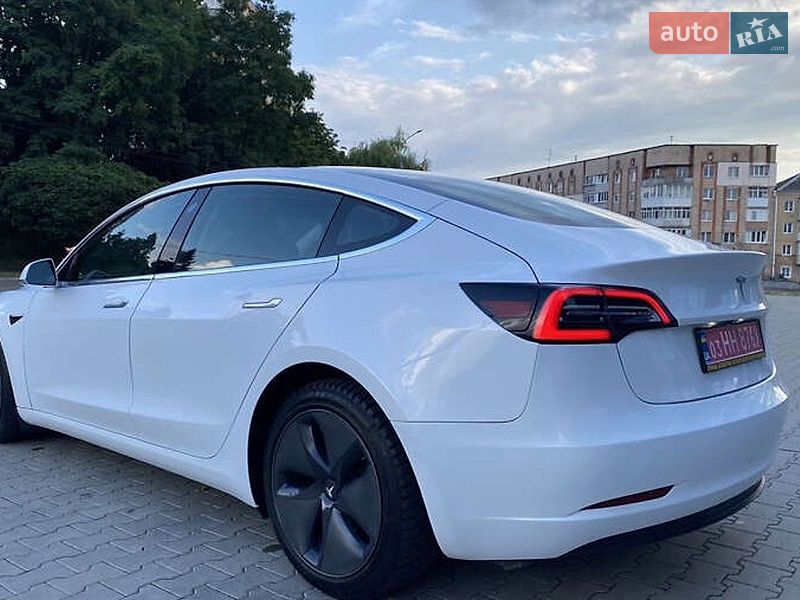 Седан Tesla Model 3 2020 в Житомире фото 7 Седан Tesla Model 3 2020 в Житомире