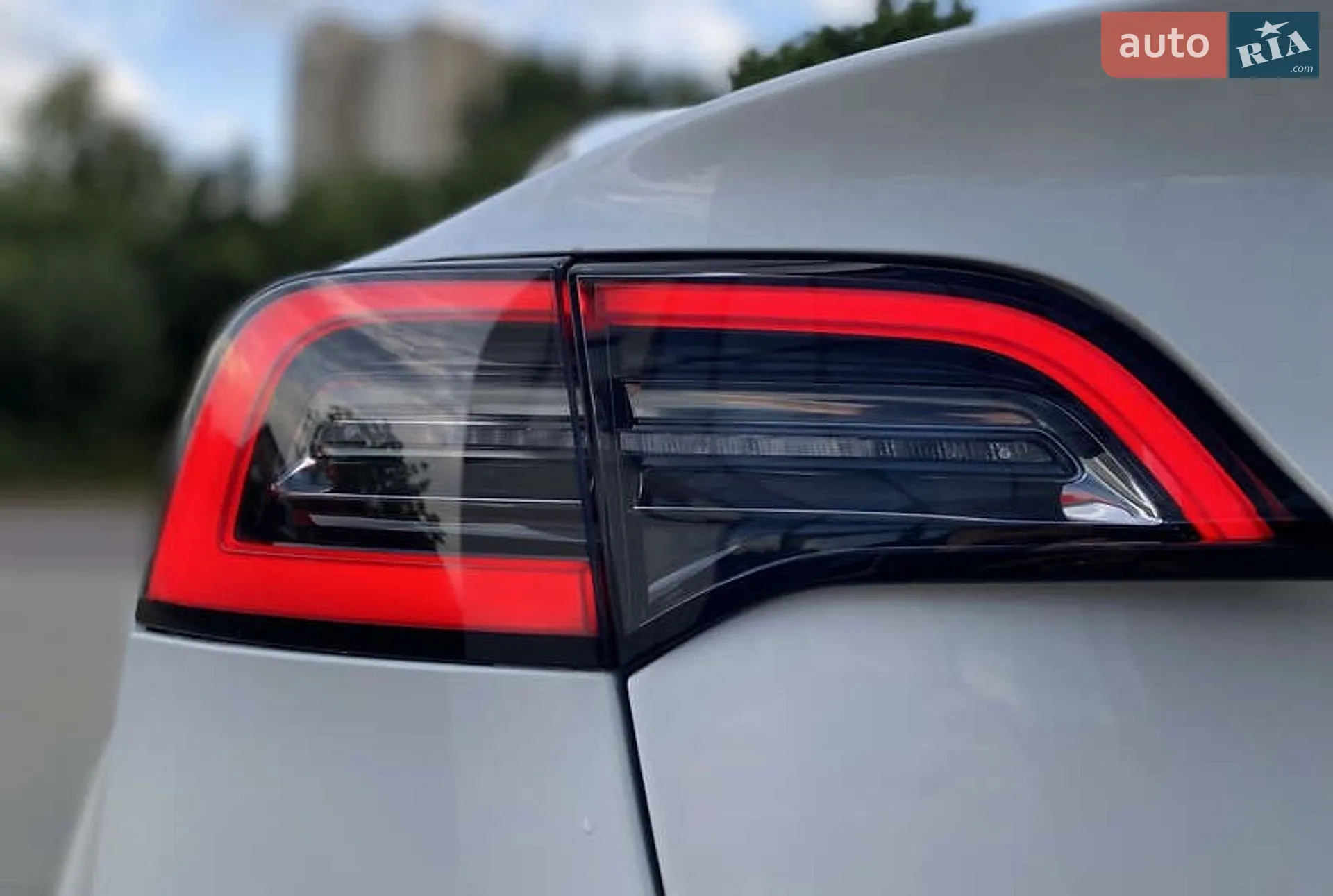 2020 Tesla Model 3 - мініатюра 32