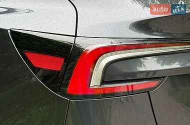 Седан Tesla Model 3 2025 в Житомирі