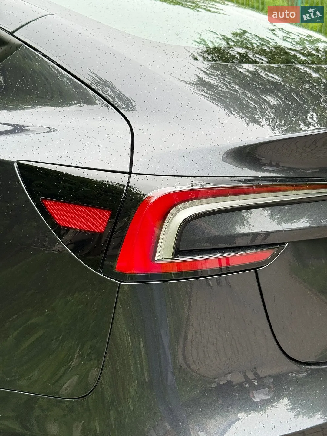 2025 Tesla Model 3 - мініатюра 3