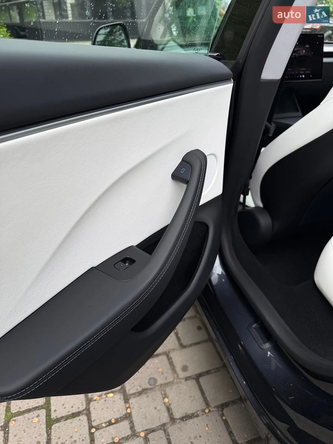 2025 Tesla Model 3 - мініатюра 28