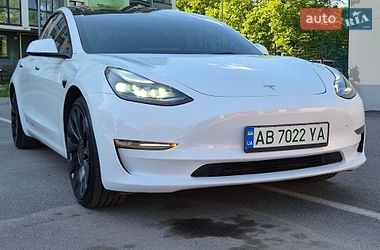 Седан Tesla Model 3 2022 в Вінниці