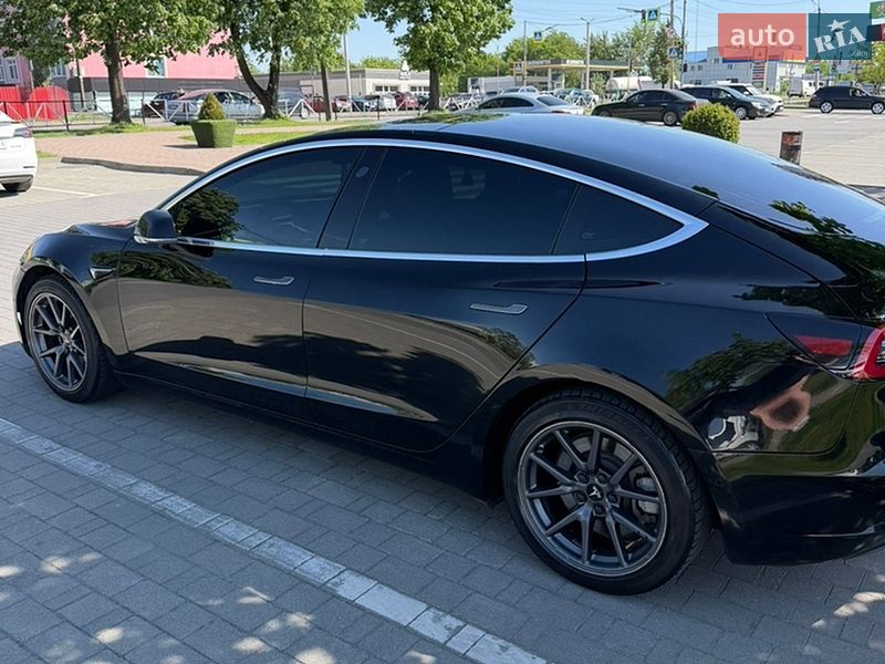 Седан Tesla Model 3 2018 в Хмельницком фото 11 Седан Tesla Model 3 2018 в Хмельницком