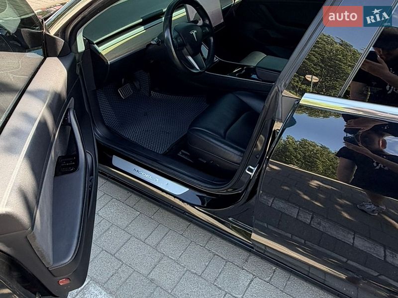 Седан Tesla Model 3 2018 в Хмельницком фото 17 Седан Tesla Model 3 2018 в Хмельницком