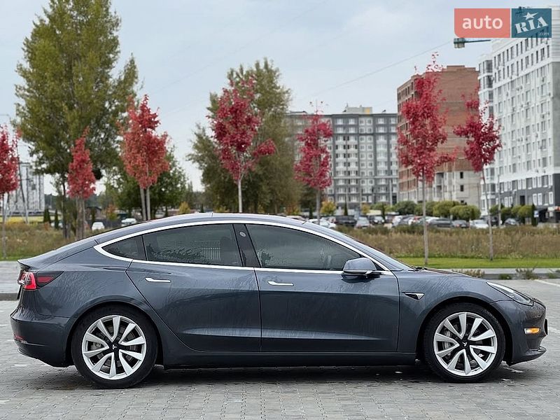 Седан Tesla Model 3 2018 в Львове фото 4 Седан Tesla Model 3 2018 в Львове