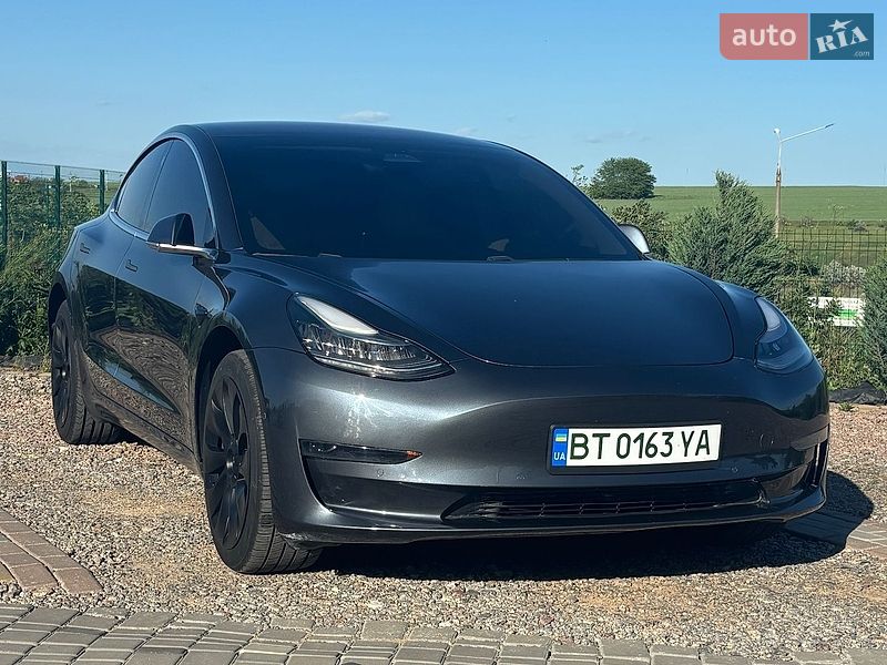 Tesla Model 3 2018 Tesla Model 3 2018