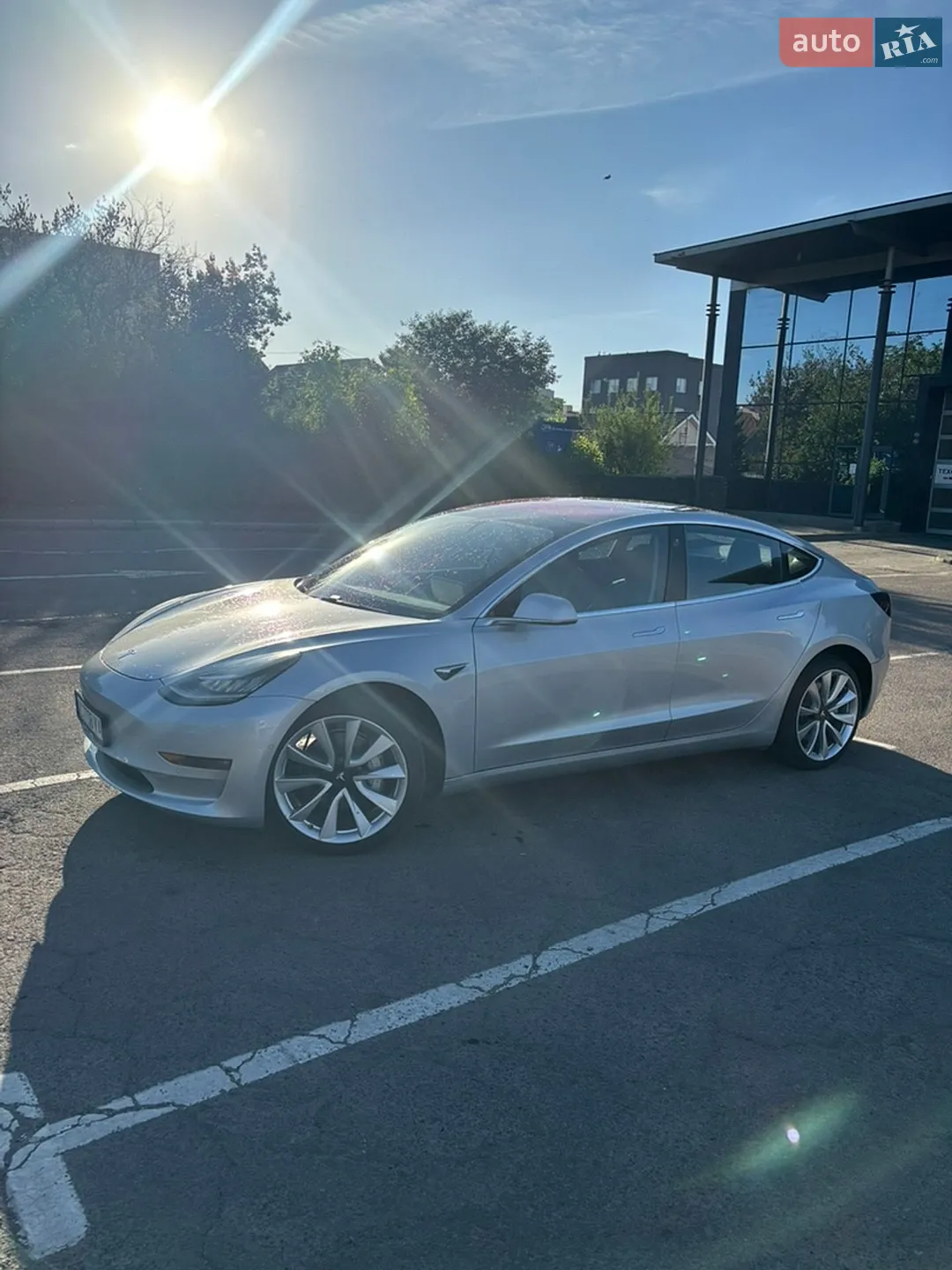 2018 Tesla Model 3 - мініатюра 6